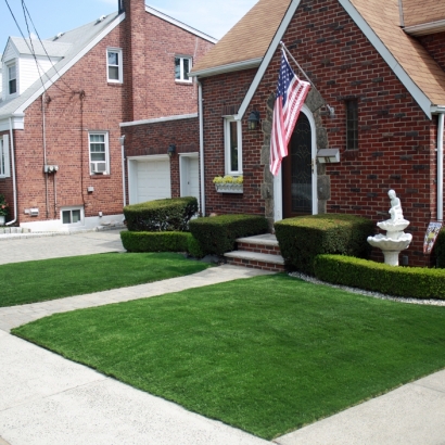 Green Lawn Hilmar-Irwin, California Lawns, Small Front Yard Landscaping